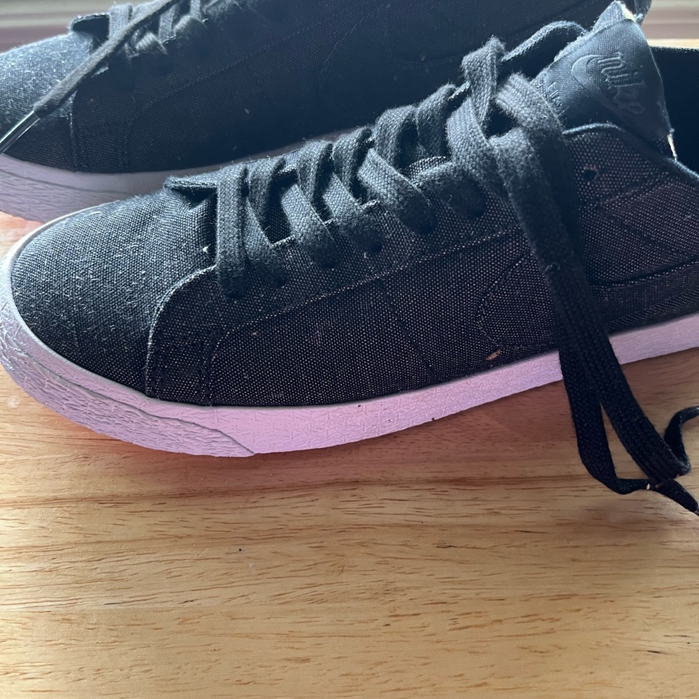 NWOT Nike Jean type material